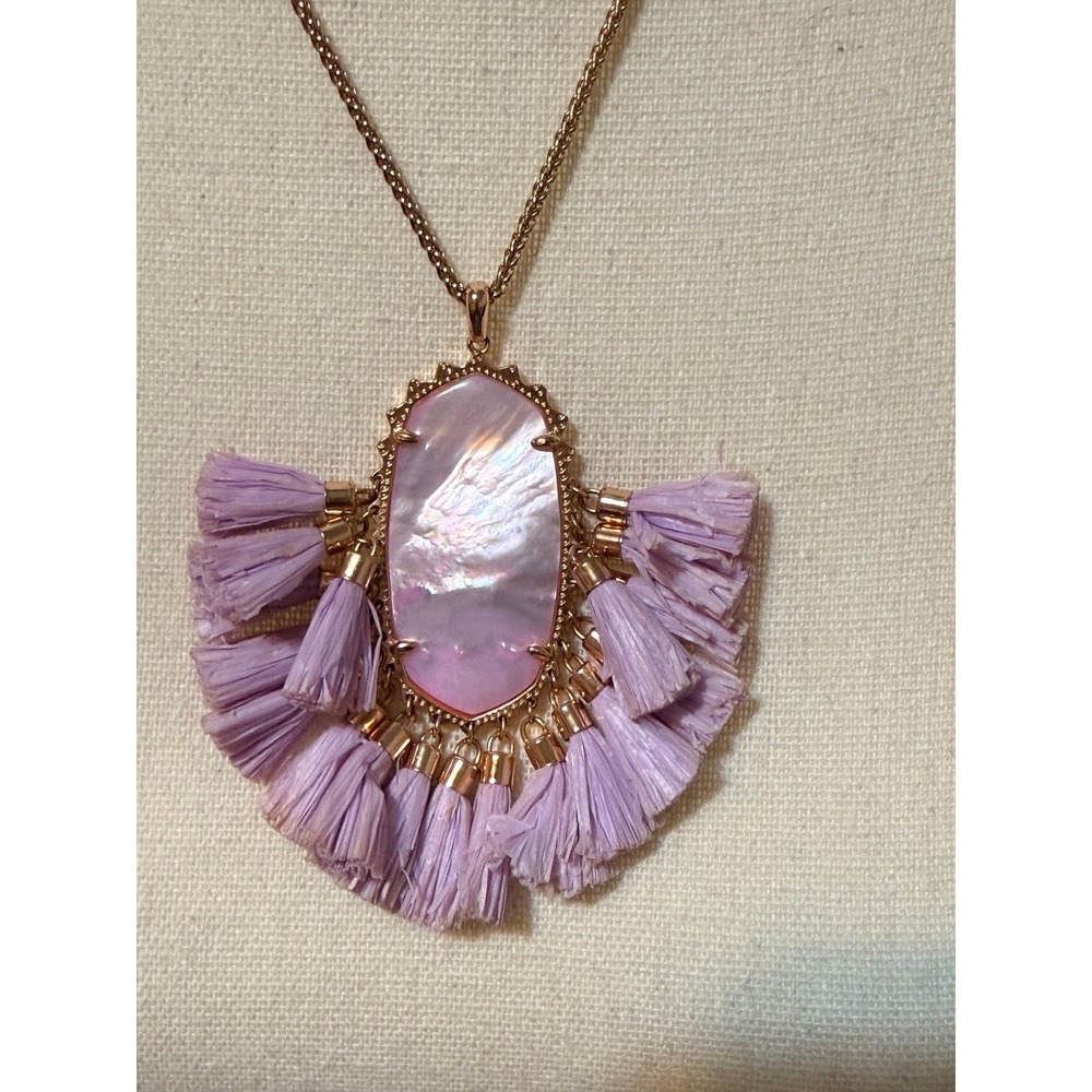 Kendra Scott Necklace